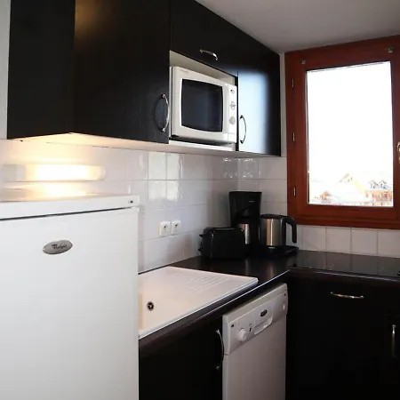 Confortable Avec Piscine & Sauna, Aux Pieds Des Pistes Des Orres 1800, Grand Duplex Pour 6 Pers. - Fr-1-322-57 Les Orres